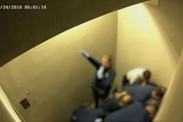 Belgie potrestala vysokého policejního představitele za smrt Slováka. Přijde o část platu a možnost povýšení