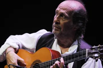 V Olomouci vystoupí Paco de Lucía