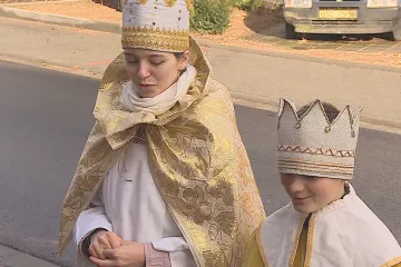 Koledníci Tříkrálové sbírky tradičně vyrazili do ulic