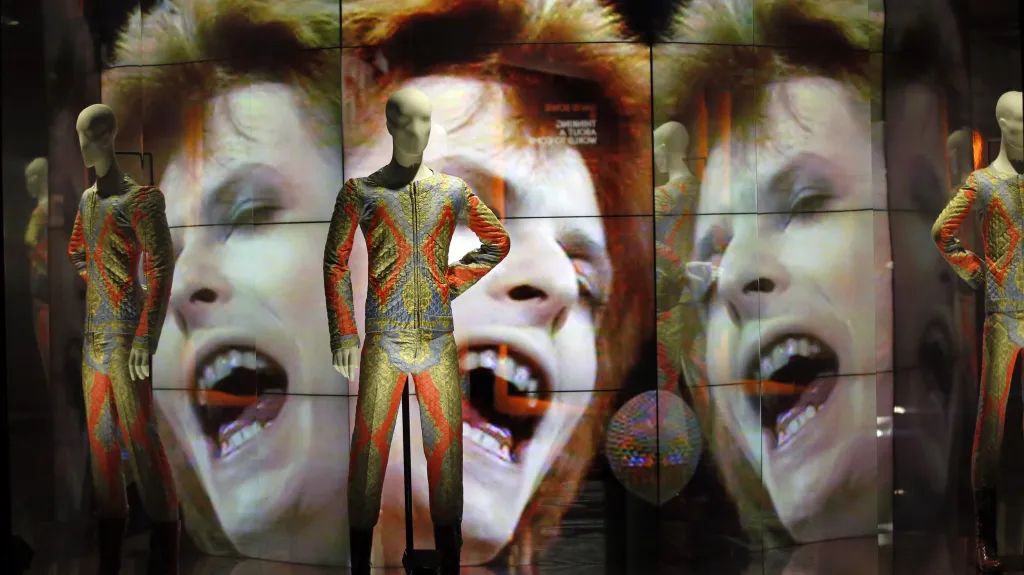 Kostýmy pro turné Ziggy Stardust