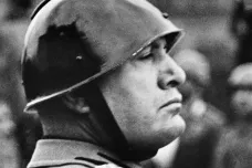 Mussolini dostal Řád bílého lva, pak podepsal mnichovskou dohodu