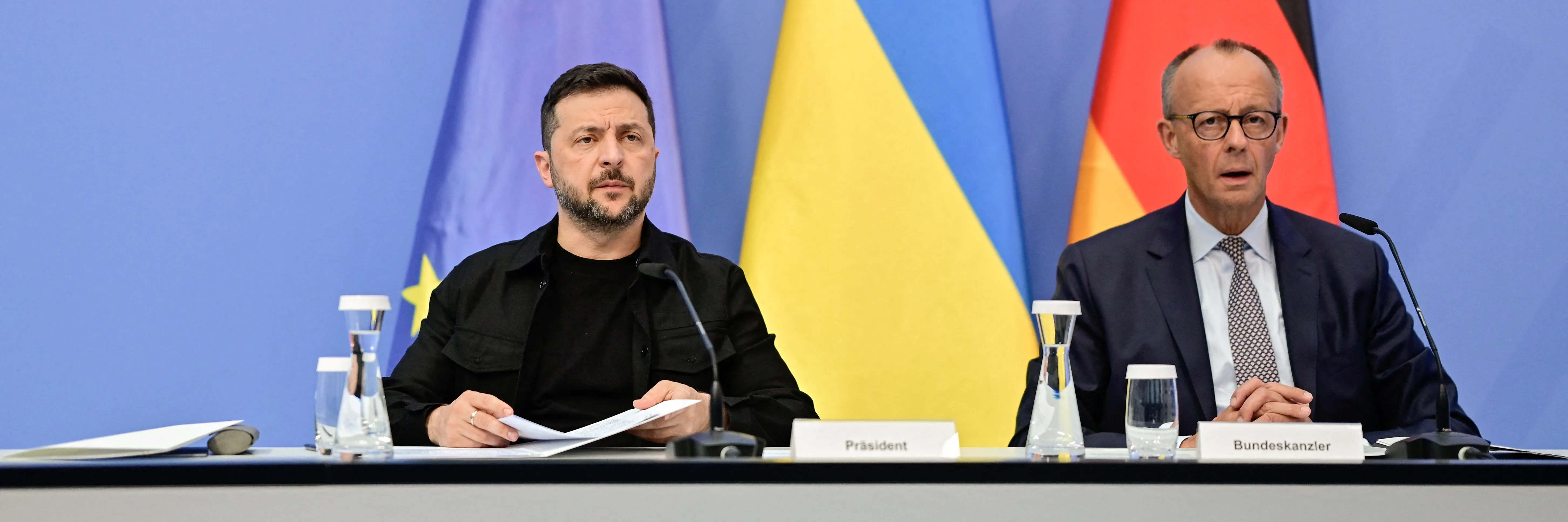 Hranice se nesmějí posouvat násilím, řekl Merz po jednání lídrů EU s Trumpem