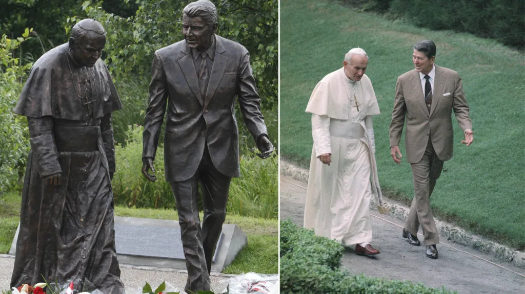 Socha papeže Jana Pavla II. a Ronalda Reagana