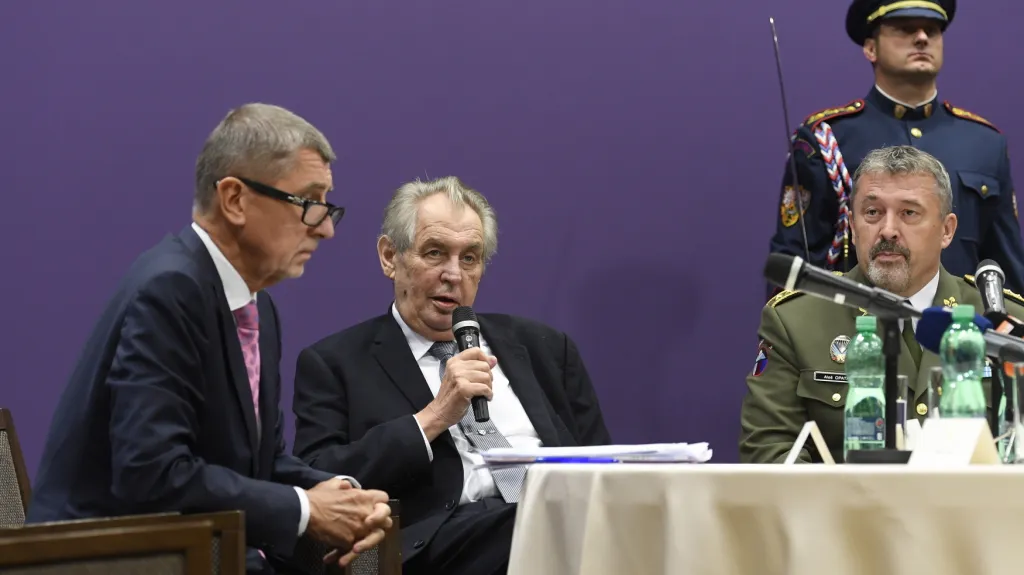Andrej Babiš (ANO), Miloš Zeman a Aleš Opata