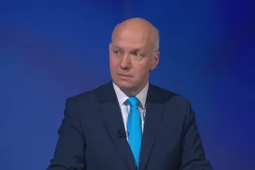 Prezident nemůže dělat, co se mu zlíbí, tvrdí Fischer. Hlava státu má dle něj být také nadstranická