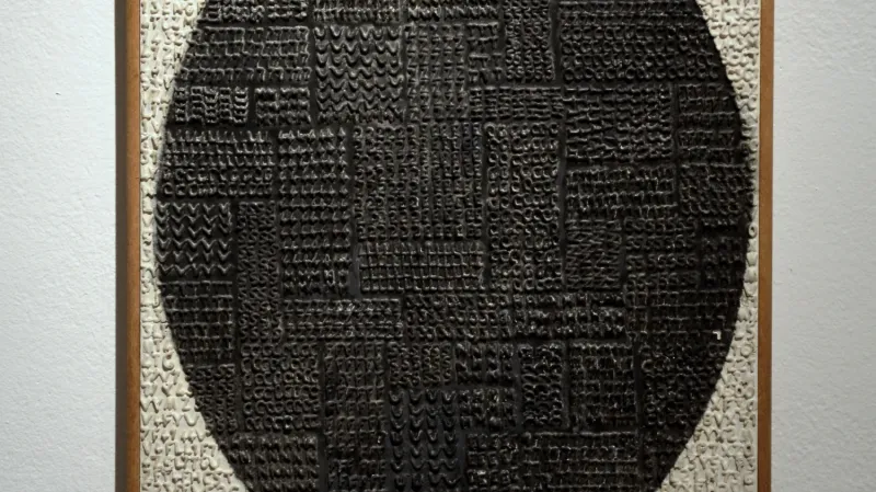 Radek Kratina / Písmová tabule s černým oválem, 1966 (Oblastní galerie v Liberci)