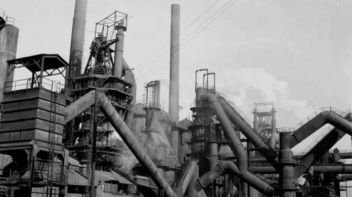 Vítkovické železárny Klementa Gottwalda (VŽKG) v roce 1950