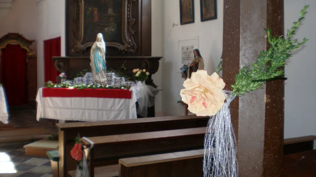 Z koštického kostela sv. Antonína Paduánského