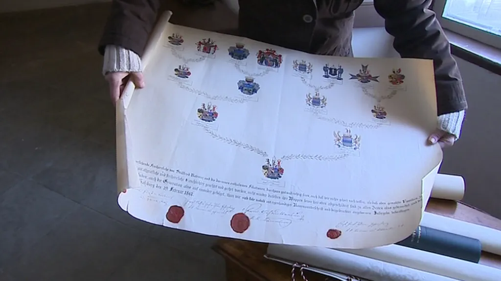 Truhla vydala také listiny rodu Stillfriedů