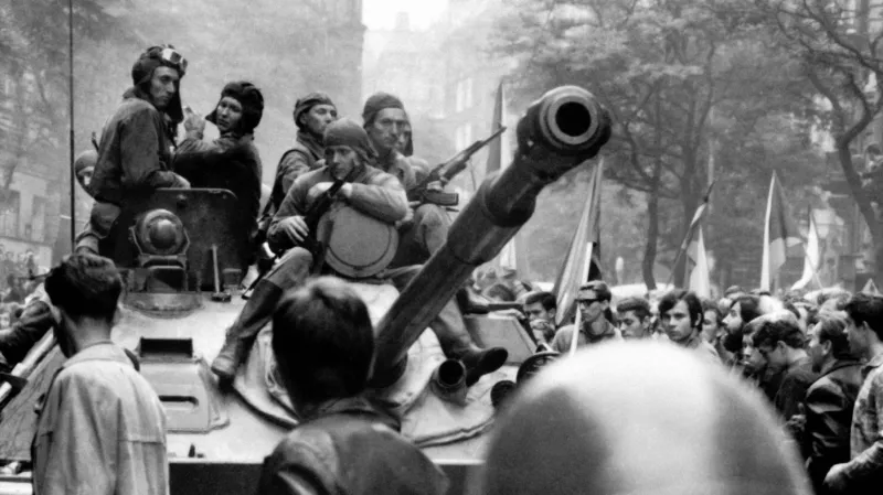 Sovětští vojáci v Praze 21. srpna 1968