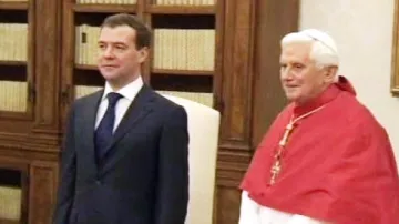 Dmitrij Medveděv a Benedikt XVI.