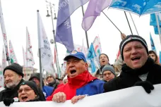 Odpor vůči populistům loni rostl, sílila lidová hnutí, všímá si Human Rights Watch