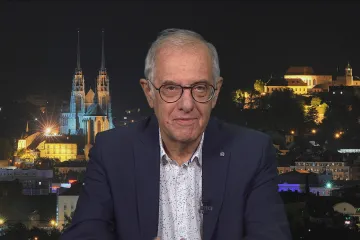 Vliv hrůzy holocaustu se přenesl z přeživších na jejich potomky, tvrdí neurolog