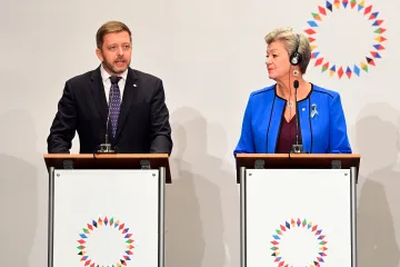 Musíme sladit vízovou politiku EU a Balkánu, apelovala eurokomisařka Johanssonová po jednání o migraci