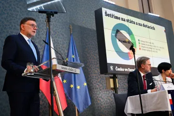 Konsolidační balíček má být účinný k lednu 2024, kompletní reforma penzí v roce 2025 