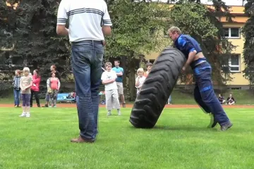 Soutěž siláků ve Studenci