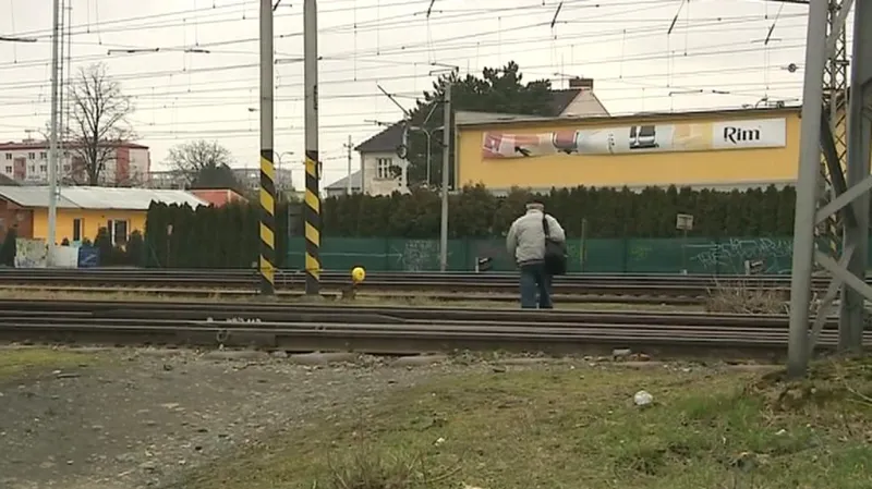 Přebíhání přes koleje