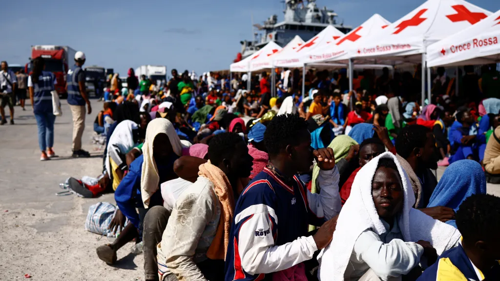 Migranti na italském ostrově Lampedusa