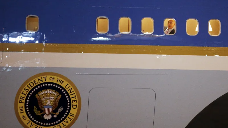 Obama po přistání v Británii