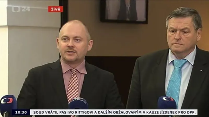 Hejtmani vyzvali vládu, aby stabilizovala české zdravotnictví