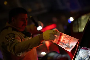 Americké údery na údajné pašeráky drog odvrací pohled od narkotik v ulicích USA