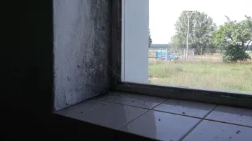 Ve zdech je po letech plíseň