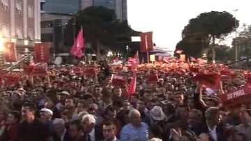 Demonstrace opozice v Tiraně