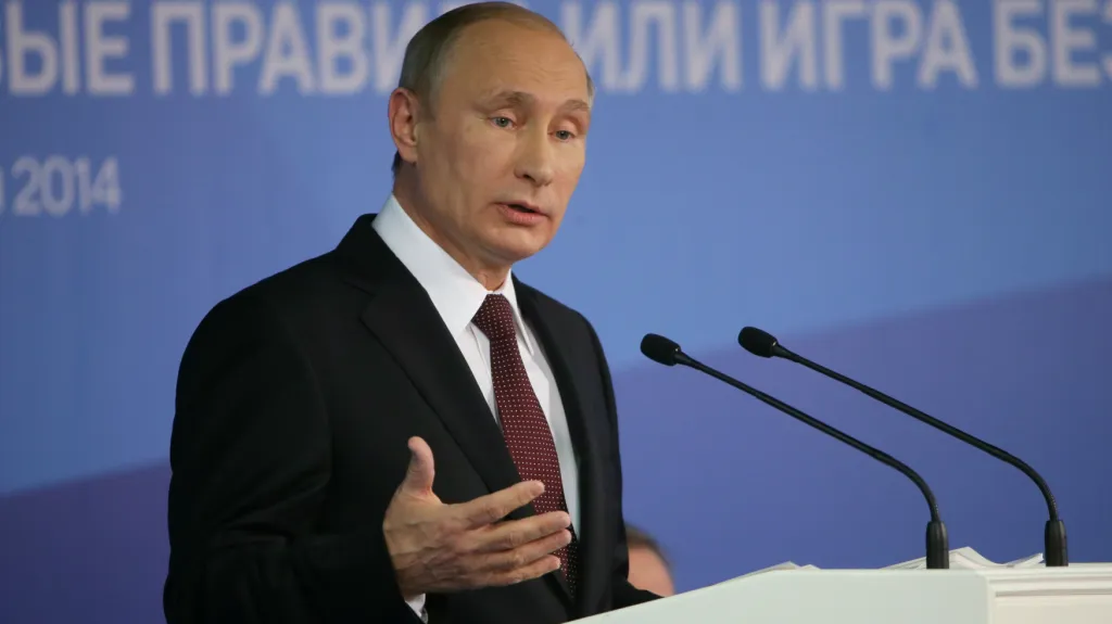 Vladimir Putin při zahájení Valdajského klubu