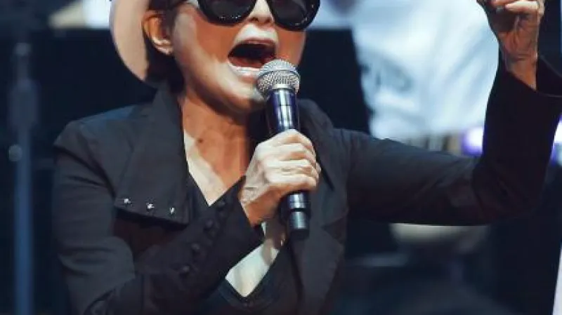 Yoko Ono