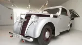 Muzeum českého karosářství získalo do svých sbírek stříbrný kabriolet Jawa Minor z roku 1939