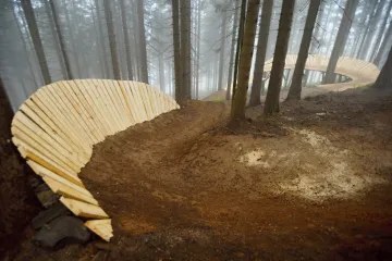 Do šumavských bikeparků míří turisté z Německa. Nemusejí se tam registrovat