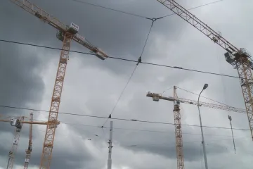 Projekt Smíchov City se těší uznání. Pochyby však vyvolává cena, za kterou developer koupil od Českých drah pozemky