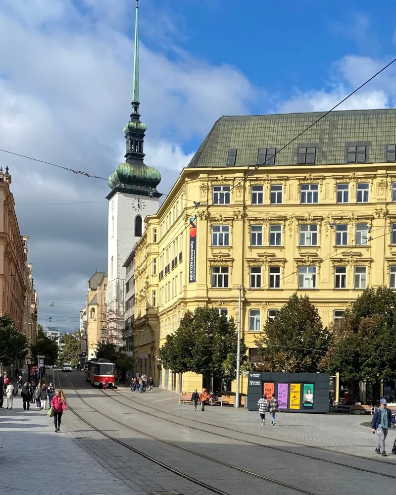 Platí přísnější pravidla pro vjezd do historického centra Brna