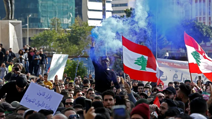 Protest v Bejrútu v prosinci 2018