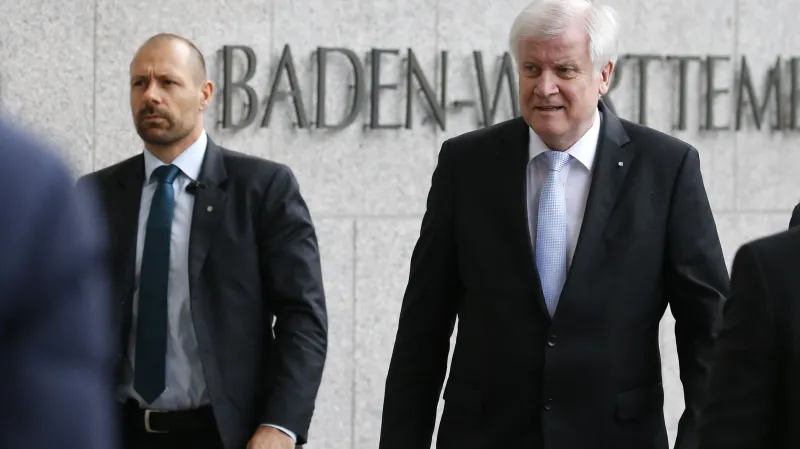Horst Seehofer míří na jednání o koaliční spolupráci