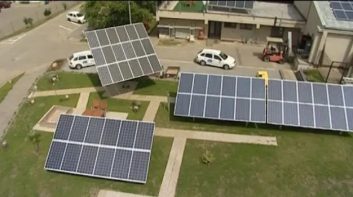 Ústavní soud zanechal zdanění fotovoltaiky na 26 procentech