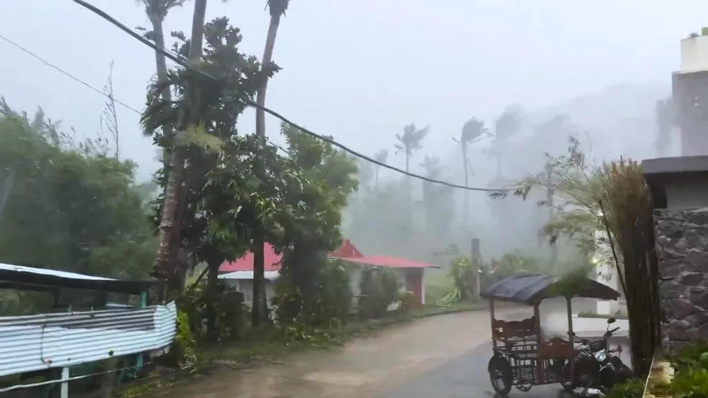 Tajfun Ragasa udeřil na jihovýchodě Asie