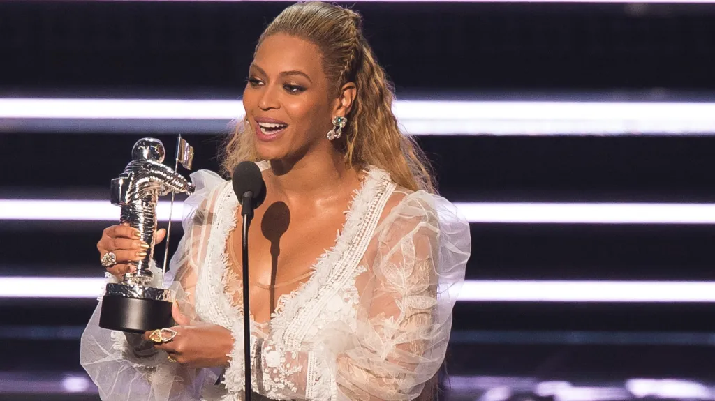 Beyoncé na cenách MTV