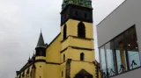 Ústí nad Labem / kostel Nanebevzetí Panny Marie a centrum Forum