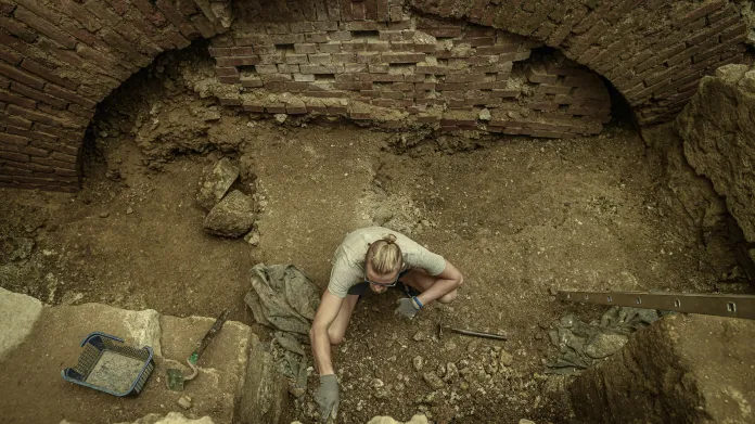 Archeologický průzkum na hradě Grabštejn