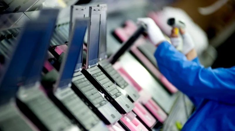 Výroba Foxconn Pardubice