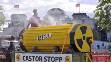 Demonstrace proti jaderné energii
