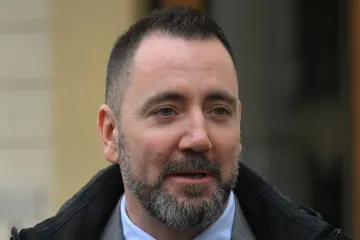 Pavel jmenuje kandidáta Motoristů Červeného ministrem životního prostředí