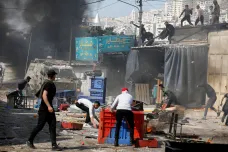 Izraelská armáda udeřila na Západním břehu, jedenáct lidí zemřelo, raněných je stovka