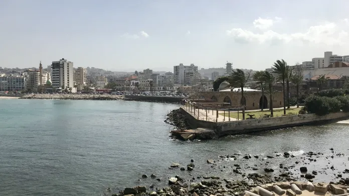 Sidón leží mezi Bejrútem a Týrem na jihu země