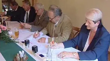 Podpis smluv s ČEZem