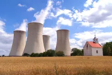 Věta o jaderné energetice v závěrech summitu dává Česku zelenou, tvrdí Petříček