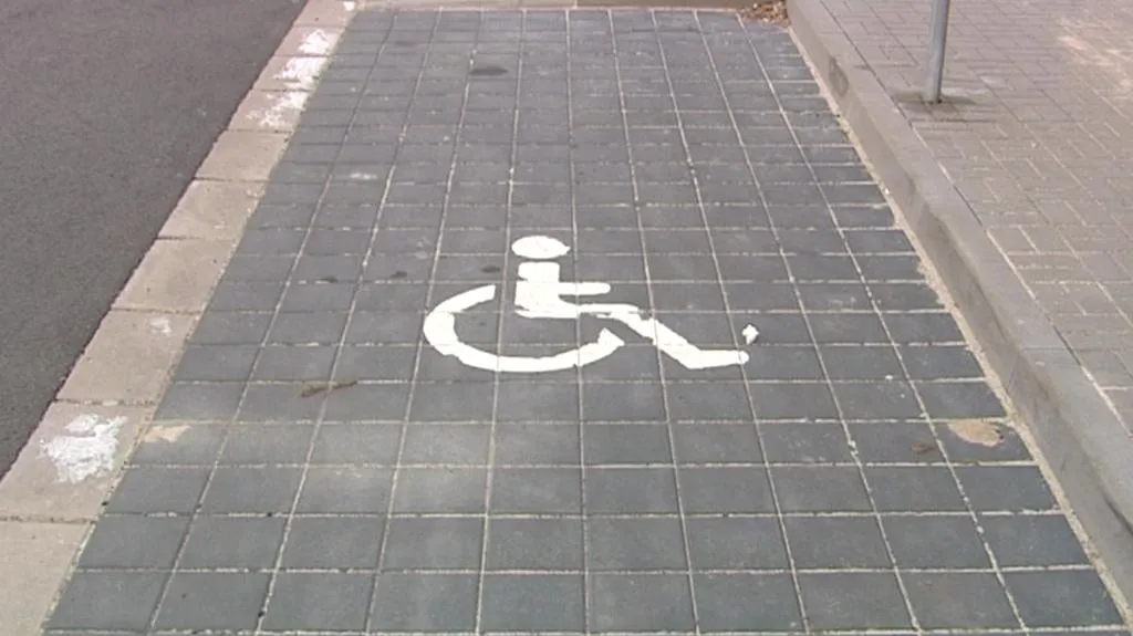 Parkovací místo pro invalidy