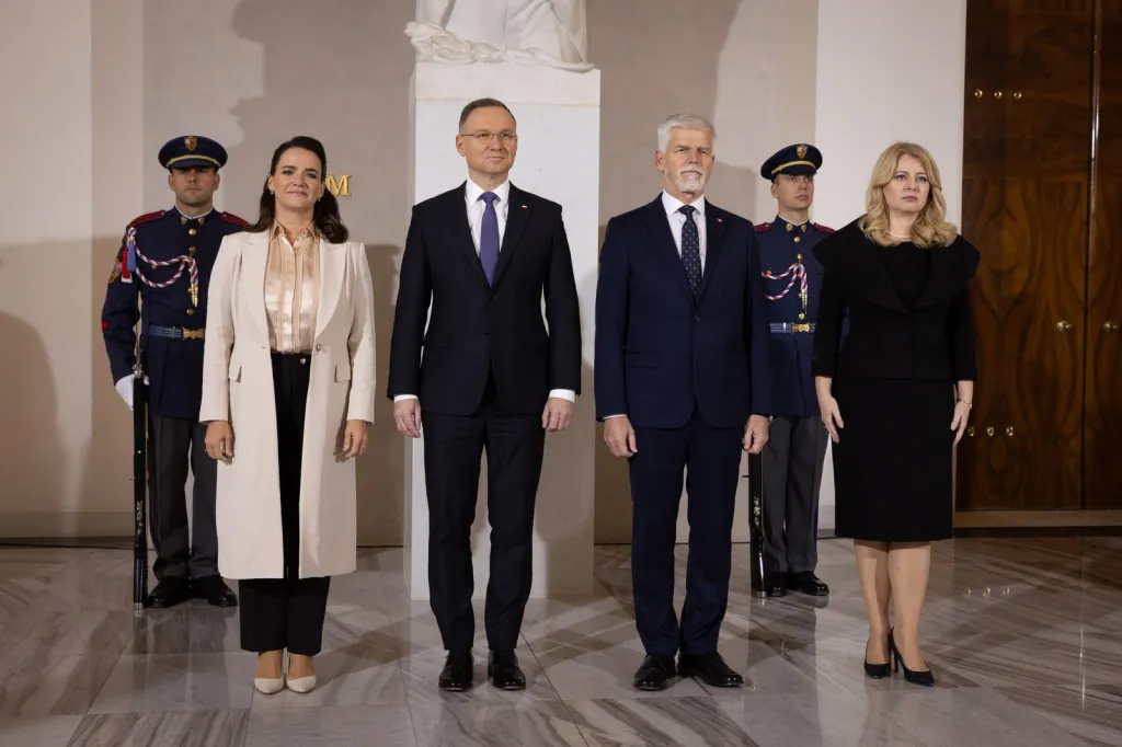 V listopadu 2023 se na pozvání prezidenta Petra Pavla konal na Pražském hradě summit prezidentů zemí Visegrádské skupiny