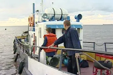 Potopený parník na Volze pohřbil víc než 100 lidí